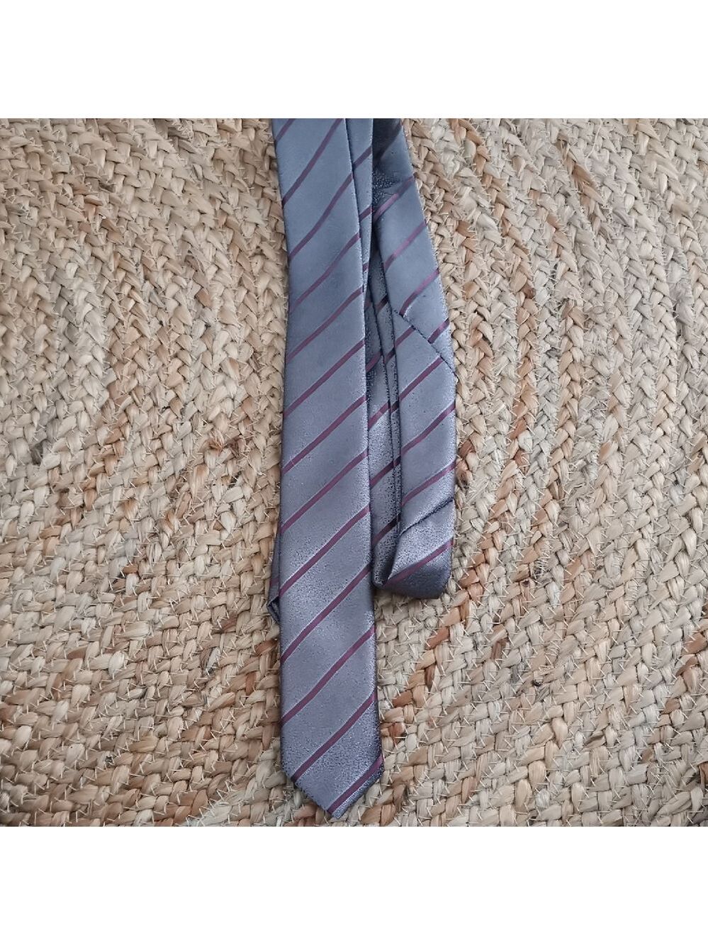 Vintage tie grey/blue stripes skinny tie. 57 " x 2.